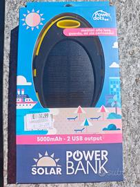 Powerbank con pannello solare.