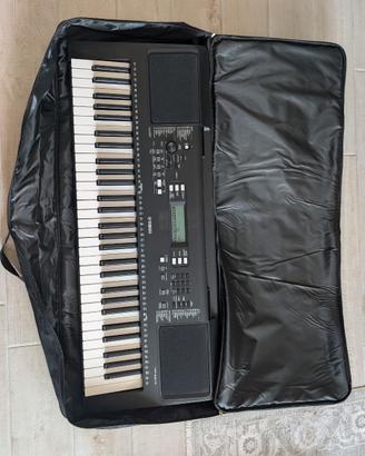 Tastiera Yamaha PSR E373