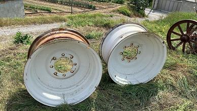Cerchi mietitrebbia Laverda M112