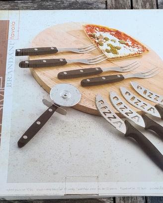 Set Pizza Brandani 10 Pezzi con Tagliere 32cm