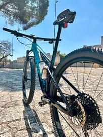 BMC Fourstroke 01 ONE - Premium Carbon