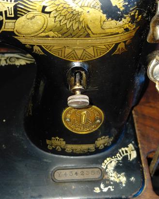 COPPIA Macchine da cucire SINGER d'epoca a pedale 