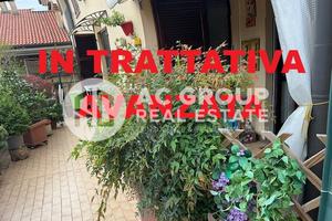 Solaro centro - bilocale con grande terrazzo