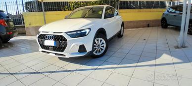 Audi A1 citycarver 25 TFSI Admired