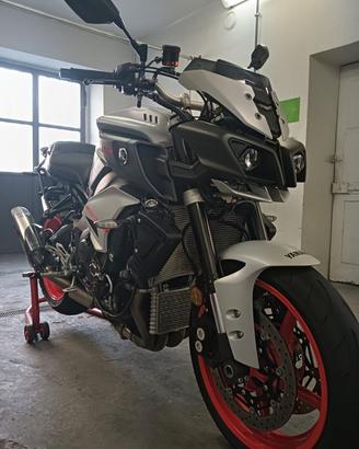 MT 10 