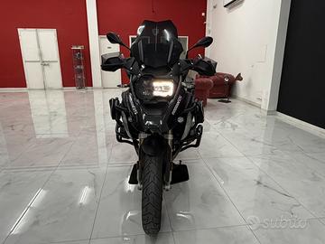 BMW GS 1200 Triple black