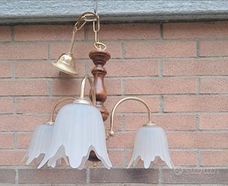 Lampadario in legno e metallo con 3 punti luce 