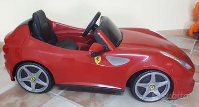 Ferrari elettrica per bambino