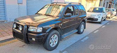 Opel Frontera 2.2 dti sport