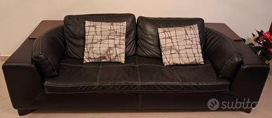 divano e poltrona in pelle MAXI DIVANI