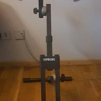 Supporto per monitor o amplificatore