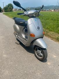 Vespa 125