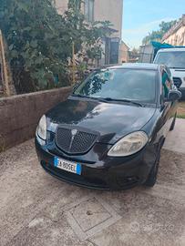Lancia Ypsilon 1.3 Multijet 