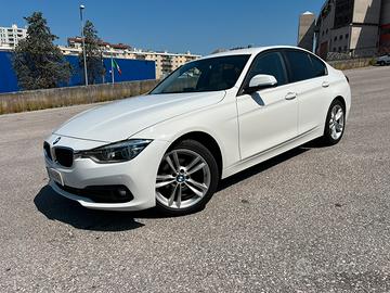 BMW 318d serie F30 restyling