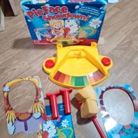 Gioco torte in faccia