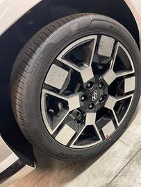 Cerchi e gomme da 19 originali Hyundai