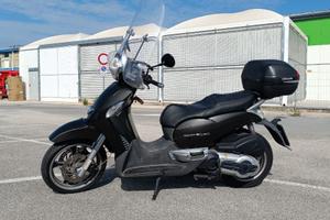 Aprilia Scarabeo 400
