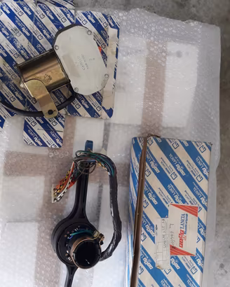 devioluce nuovo  e originale  per fiat 127 /sport
