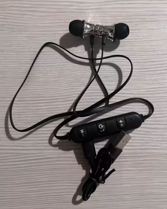 Auricolare Bluetooth magnetico XT11