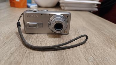 Fotocamera digitale vintage Panasonic LUMIX DMC-LS