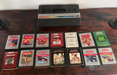 Atari 2600 con 14 cassette giochi