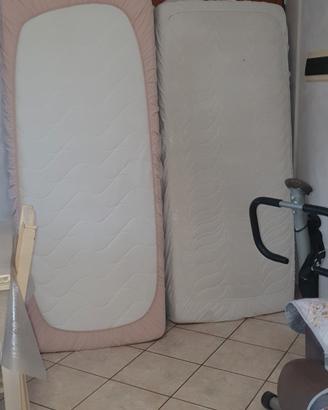 Materassi singoli in memory