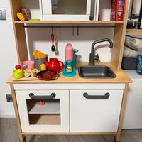 Cucina in legno Ikea