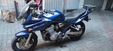 Suzuki bandit S 600
