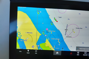 Barca a motore Benetau