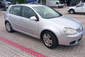 Vendita Golf 5 gpl 2008 unico propietario