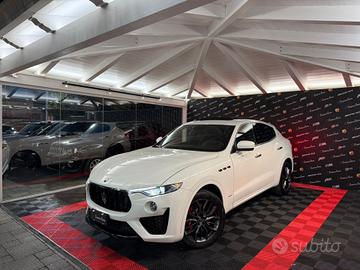Maserati Levante V6 Diesel 275 CV Q4 Gransport