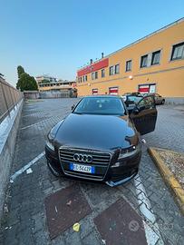 AUDI A4 B8 BERLINA