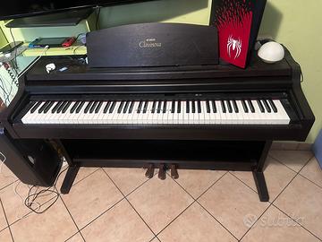 Yamaha clavinova clp-820