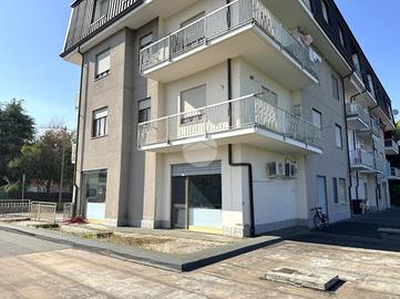 LABORATORIO A FAVRIA