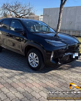 TOYOTA Yaris Cross 1.5 Hybrid 5p. E-CVT Business
