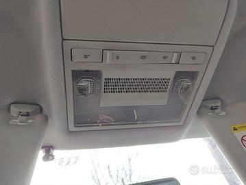 Plafoniera anteriore VOLKSWAGEN POLO del 2010
