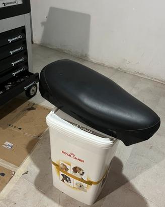 sella vespa hp