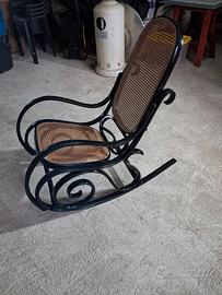 sedia dondolo legno