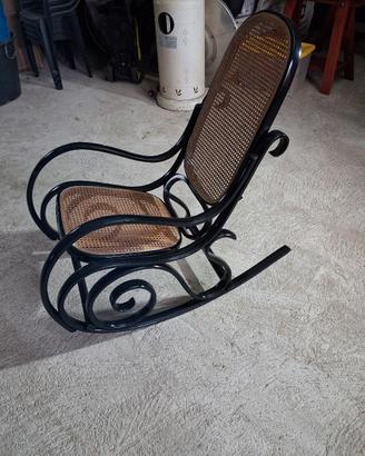 sedia dondolo legno