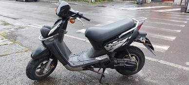 Yamaha BWs 100 touring