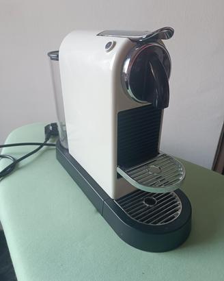 macchina caffè Nespresso 