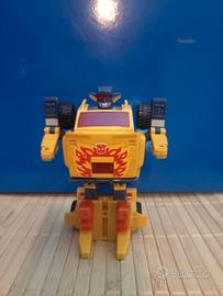 transformers G1 Scorch 