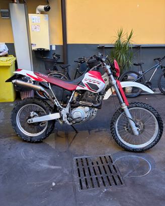 Yamaha ttr 600