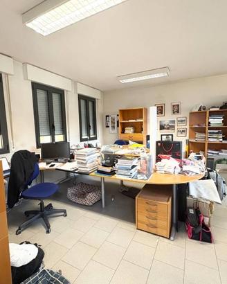 Immobile di 260 m² con 1 locale a Pianoro