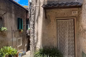 Appartamento in borgo mediovale Roccantica (RI)
