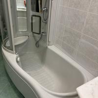 Box idromassaggio cabina doccia con vasca