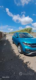 T-CROSS