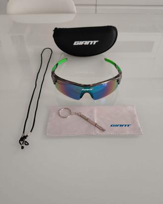 Occhiali Sportivi Giant Nero/Verde (Nuovi)