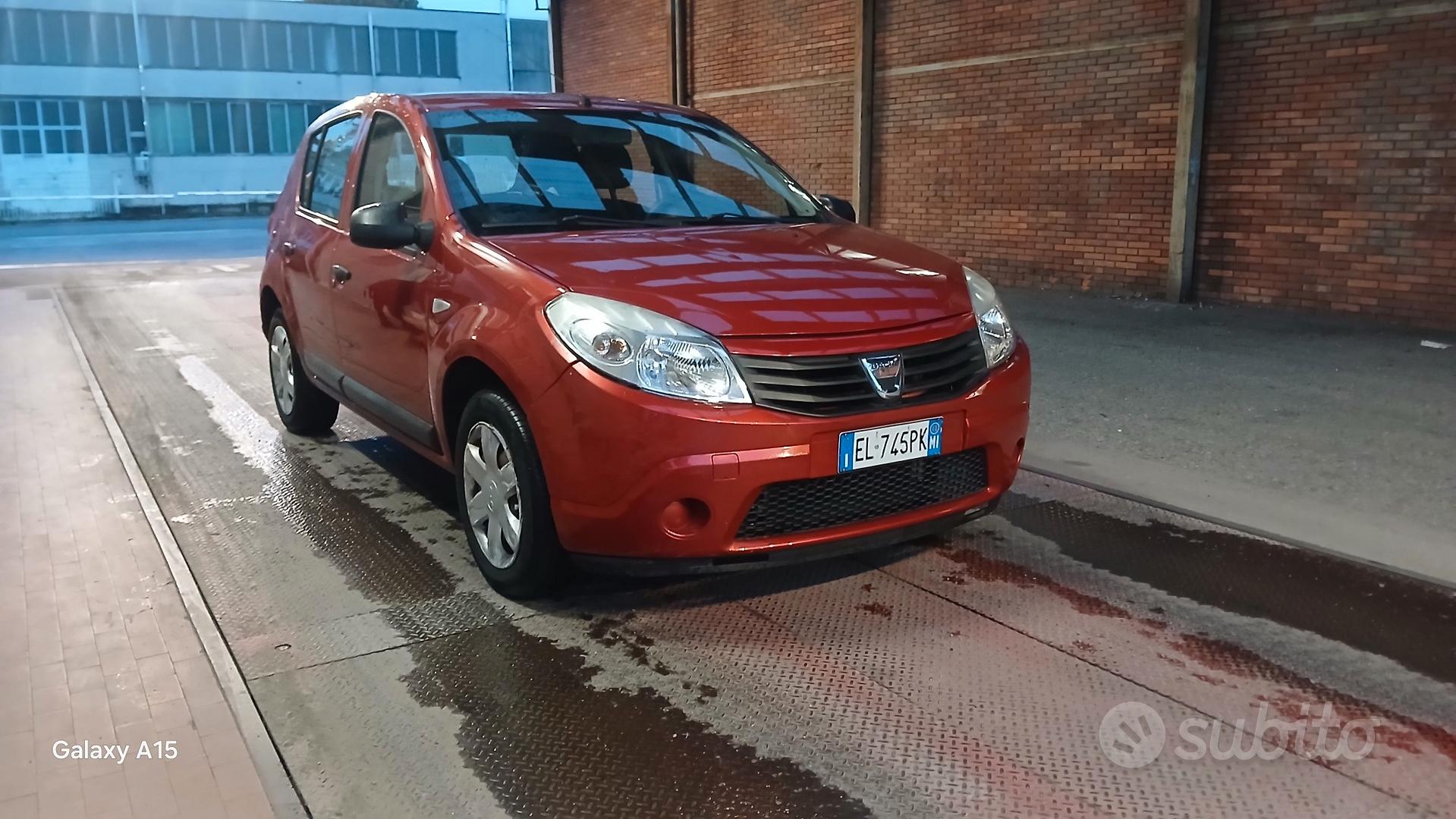 Dacia Sandero 1ª serie
