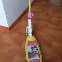 Monopattino + caschetto in omaggio